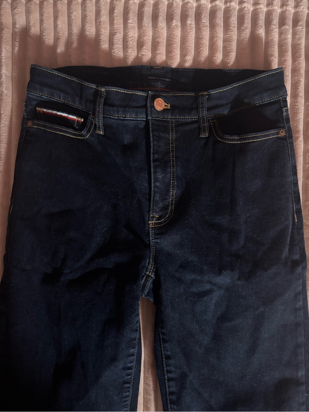 Tommy Hilfiger skinny jeans (women’s 4)